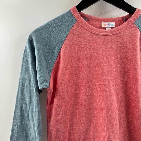 LuLaRoe Randy Long Sleeve Raglan Top Heathered Blue & Pink Size XS - Picture 2 of 8